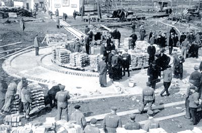 :   , 1943 .