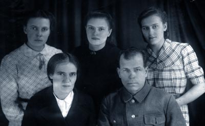 ..   (1947 ., )