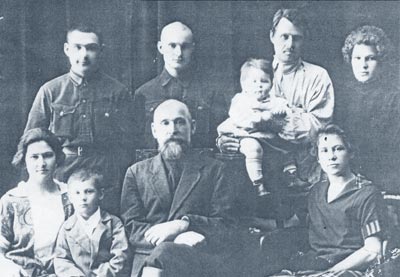 ..    (). 1928 .