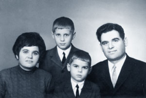    . 1966 .