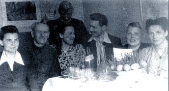  1955 .   .   ().     ( ):   ( ""),      ,   ()   ,    ( )   .