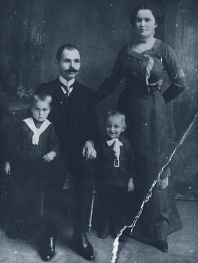 ..  , , 1913 .