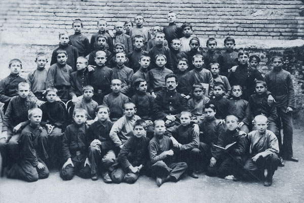   .    . , 1915-1916 .