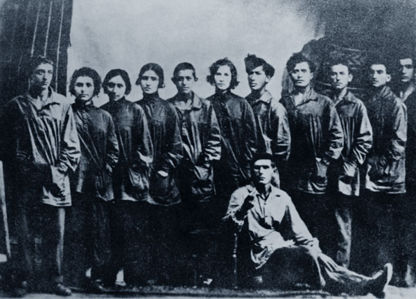 " "     .          . 1922-1923 .