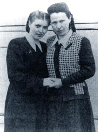 .  - ()      . ,  1955 . 