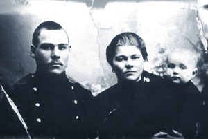 Truhin_MG_AT_N_M_1914.jpg (12679 bytes)